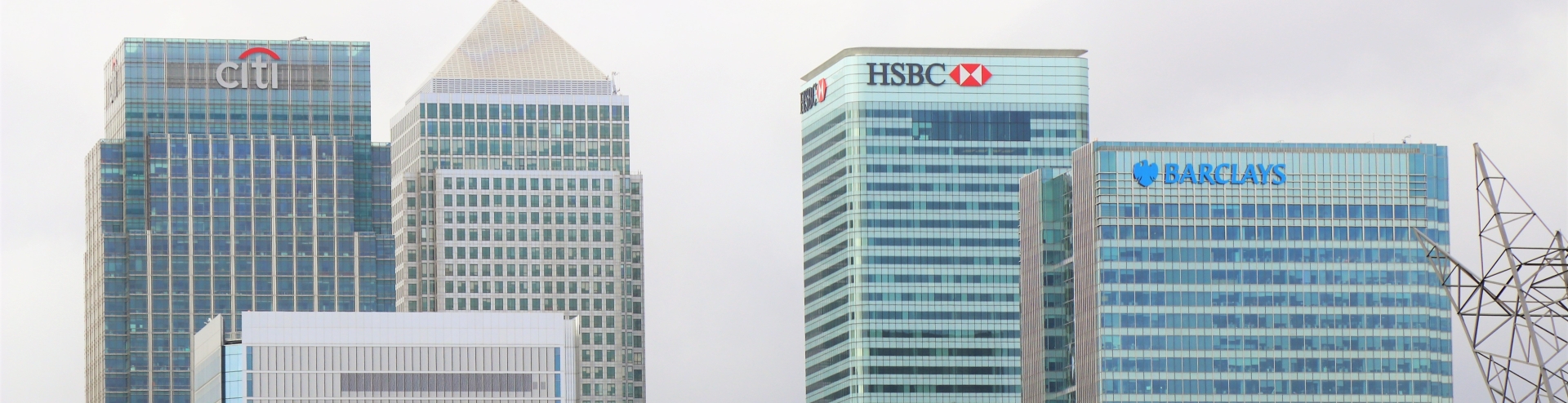 canary wharf banking towers