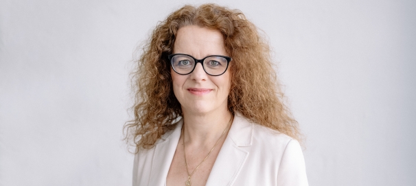 Portrait Isabel Schnabel